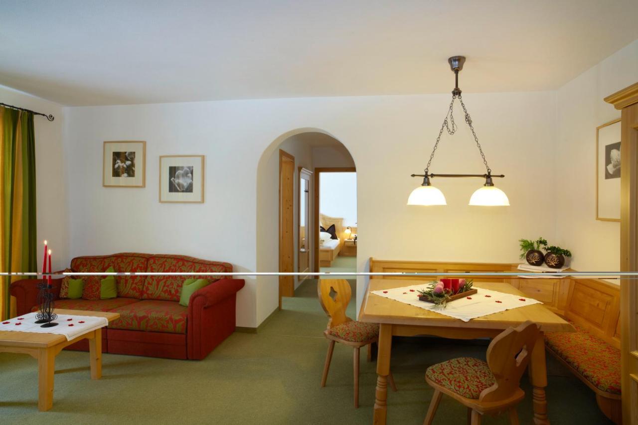 Landhaus Alpensonne Schattwald Exteriér fotografie